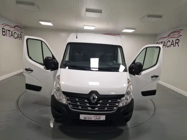 Renault Master 2.3 DCI L2H2 130CV IVA DEDUTIVEL 25