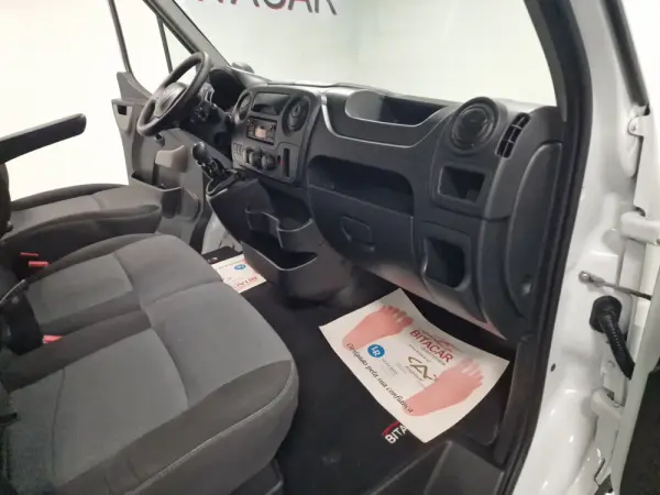 Renault Master 2.3 DCI L2H2 130CV IVA DEDUTIVEL 44
