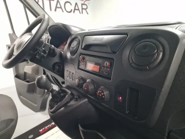 Renault Master 2.3 DCI L2H2 130CV IVA DEDUTIVEL 48