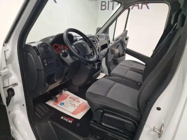 Renault Master 2.3 DCI L2H2 130CV IVA DEDUTIVEL 54