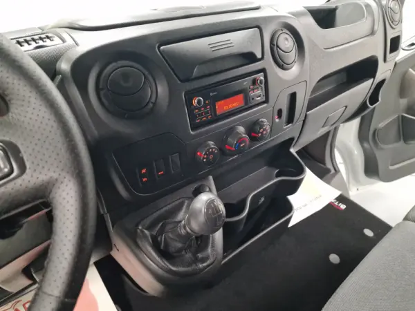Renault Master 2.3 DCI L2H2 130CV IVA DEDUTIVEL 77