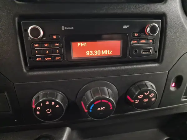 Renault Master 2.3 DCI L2H2 130CV IVA DEDUTIVEL 79