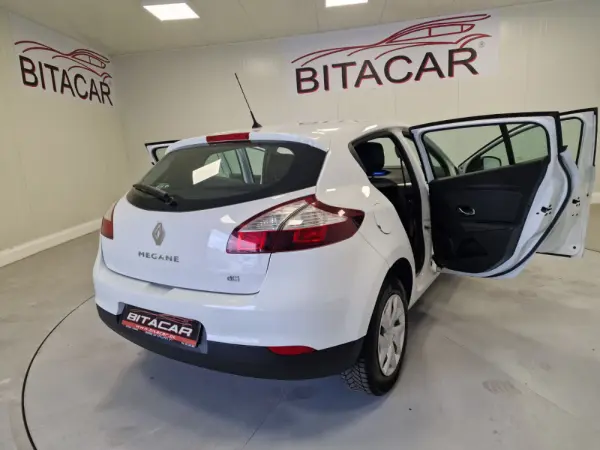 Renault Mégane 1.5 DCI SOCIETE IVA DEDUTIVEL 32