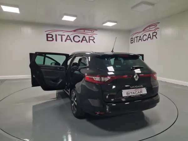 Renault Mégane Sport Tourer 1.5 dCi Limited 22