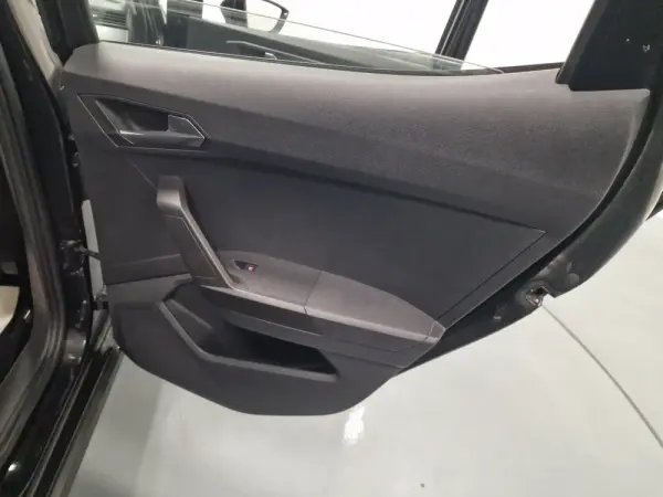 SEAT Arona 1.0 TSI Style 49