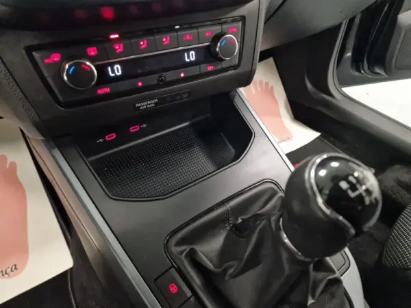 SEAT Arona 1.0 TSI Style 82