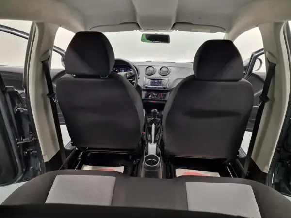 SEAT Ibiza 1.4 TDi Reference 27