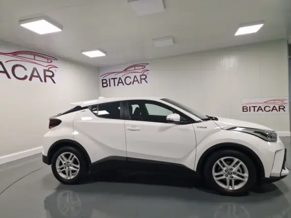 Toyota C-HR 1.8 Hybrid Comfort 3