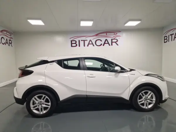 Toyota C-HR 1.8 Hybrid Comfort 31