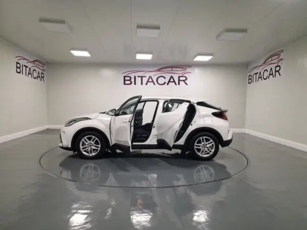 Toyota C-HR 1.8 Hybrid Comfort 37