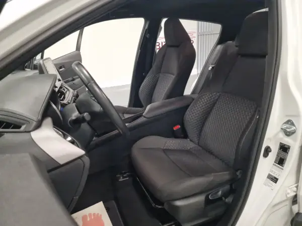 Toyota C-HR 1.8 Hybrid Comfort 74