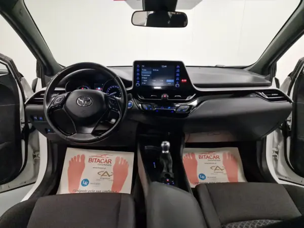 Toyota C-HR 1.8 Hybrid Comfort 105