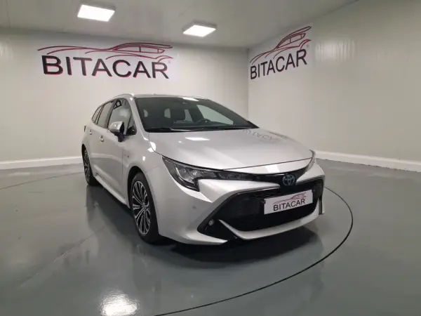 Toyota Corolla Touring Sports 1.8 Hybrid Comfort+P.Sport 2