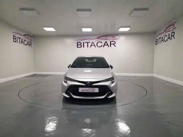Toyota Corolla Touring Sports 1.8 Hybrid Comfort+P.Sport 8