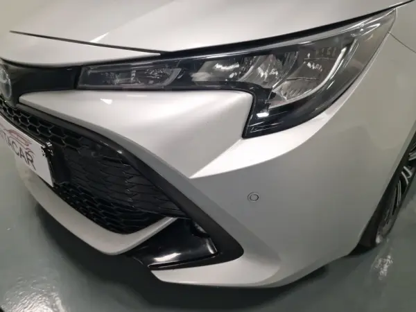Toyota Corolla Touring Sports 1.8 Hybrid Comfort+P.Sport 11