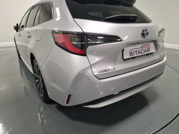 Toyota Corolla Touring Sports 1.8 Hybrid Comfort+P.Sport 20