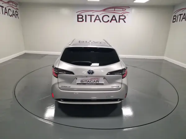 Toyota Corolla Touring Sports 1.8 Hybrid Comfort+P.Sport 27
