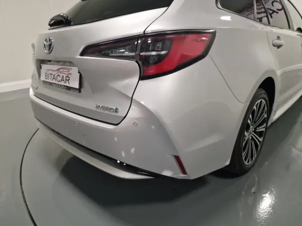 Toyota Corolla Touring Sports 1.8 Hybrid Comfort+P.Sport 29