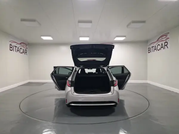 Toyota Corolla Touring Sports 1.8 Hybrid Comfort+P.Sport 55