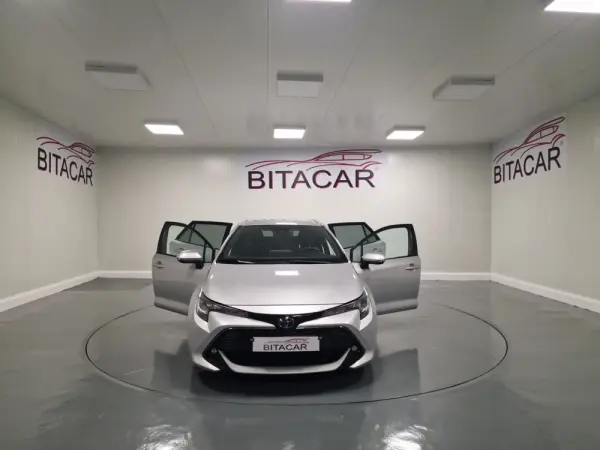 Toyota Corolla Touring Sports 1.8 Hybrid Comfort+P.Sport 57