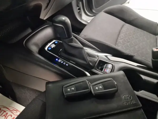 Toyota Corolla Touring Sports 1.8 Hybrid Comfort+P.Sport 63