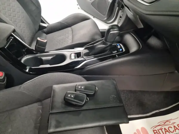 Toyota Corolla Touring Sports 1.8 Hybrid Comfort+P.Sport 69