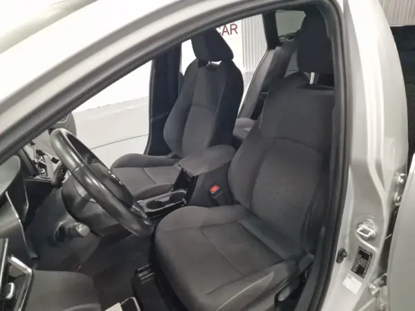 Toyota Corolla Touring Sports 1.8 Hybrid Comfort+P.Sport 94