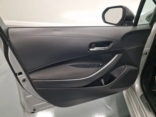 Toyota Corolla Touring Sports 1.8 Hybrid Comfort+P.Sport 96