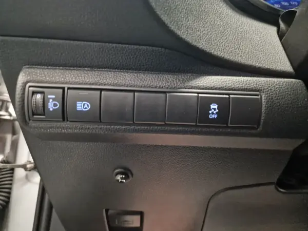 Toyota Corolla Touring Sports 1.8 Hybrid Comfort+P.Sport 102