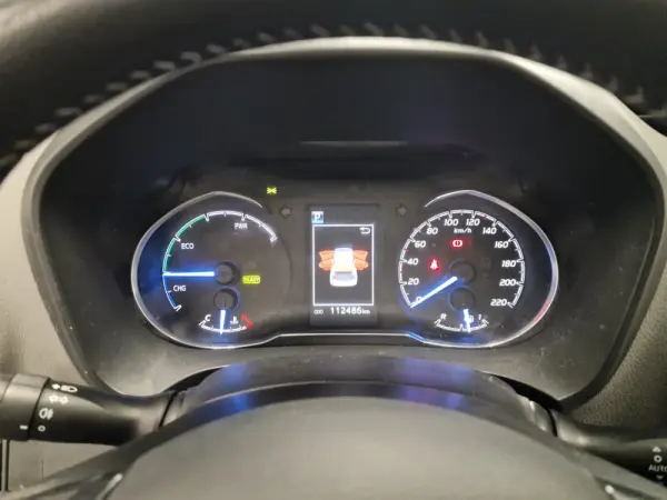 Toyota Yaris 1.5 HSD Comfort 61