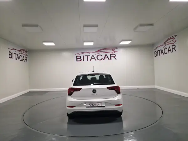 Volkswagen Polo 1.0 TSI Life 9