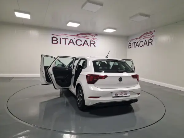 Volkswagen Polo 1.0 TSI Life 14