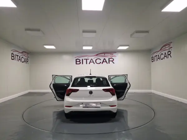 Volkswagen Polo 1.0 TSI Life 15