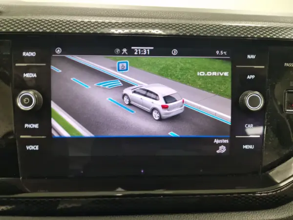 Volkswagen Polo 1.0 TSI Life 58