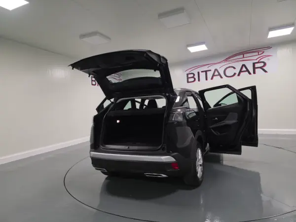 Peugeot 3008 1.5 BlueHDi Style 43