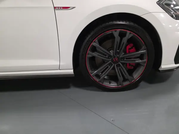 Volkswagen Golf 2.0 TSI GTI DSG Performance 4
