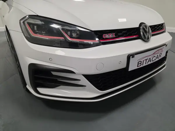 Volkswagen Golf 2.0 TSI GTI DSG Performance 6
