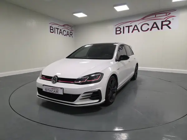 Volkswagen Golf 2.0 TSI GTI DSG Performance 14