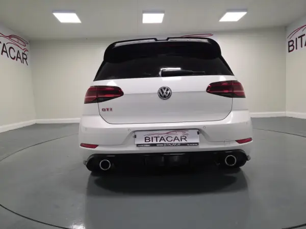 Volkswagen Golf 2.0 TSI GTI DSG Performance 25