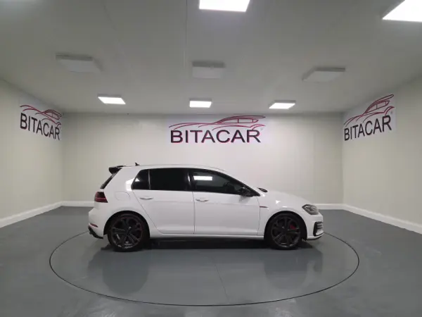 Volkswagen Golf 2.0 TSI GTI DSG Performance 33