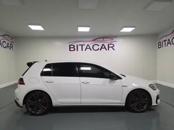 Volkswagen Golf 2.0 TSI GTI DSG Performance 34
