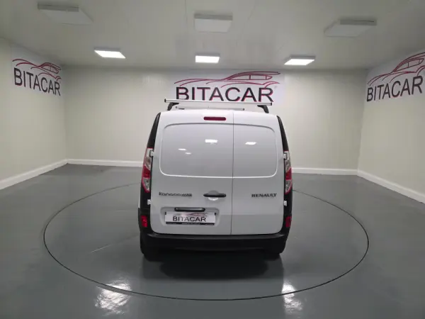 Renault Kangoo 1.5 DCI 95CV MAXI IVA DEDUTIVEL 23