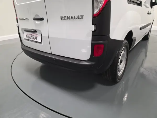 Renault Kangoo 1.5 DCI 95CV MAXI IVA DEDUTIVEL 31
