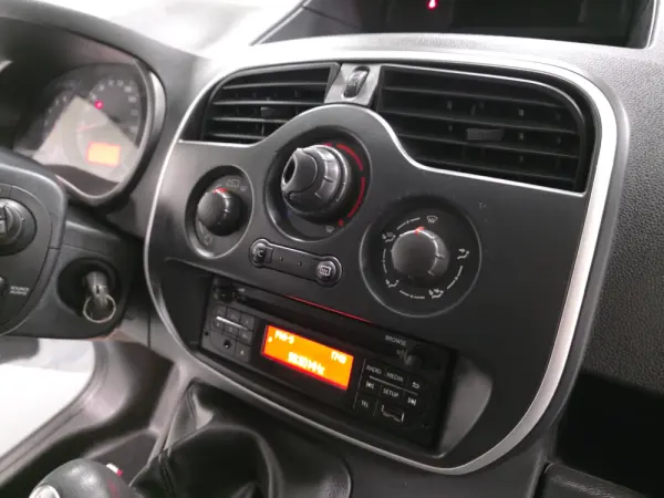 Renault Kangoo 1.5 DCI 95CV MAXI IVA DEDUTIVEL 61