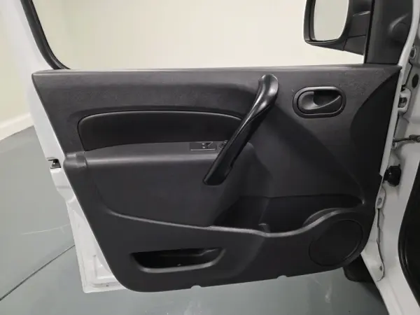 Renault Kangoo 1.5 DCI 95CV MAXI IVA DEDUTIVEL 63