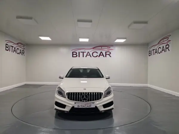 Mercedes-Benz A 180 CDi BlueEfficiency AMG Line 6