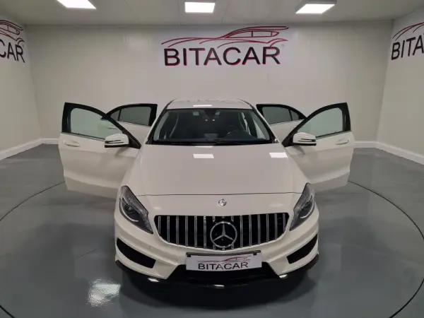 Mercedes-Benz A 180 CDi BlueEfficiency AMG Line 18