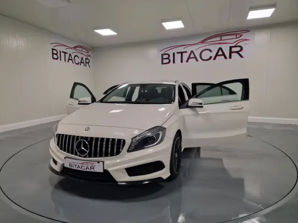Mercedes-Benz A 180 CDi BlueEfficiency AMG Line 19