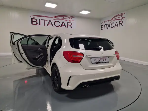 Mercedes-Benz A 180 CDi BlueEfficiency AMG Line 34