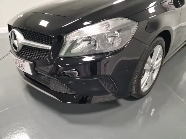 Mercedes-Benz A 180 d Urban 10